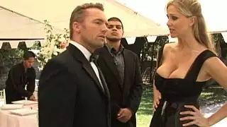 A bride gets fucked by stranger